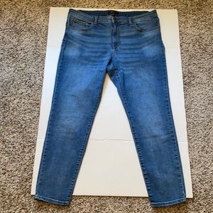 Frye jeans sz 16 stretch